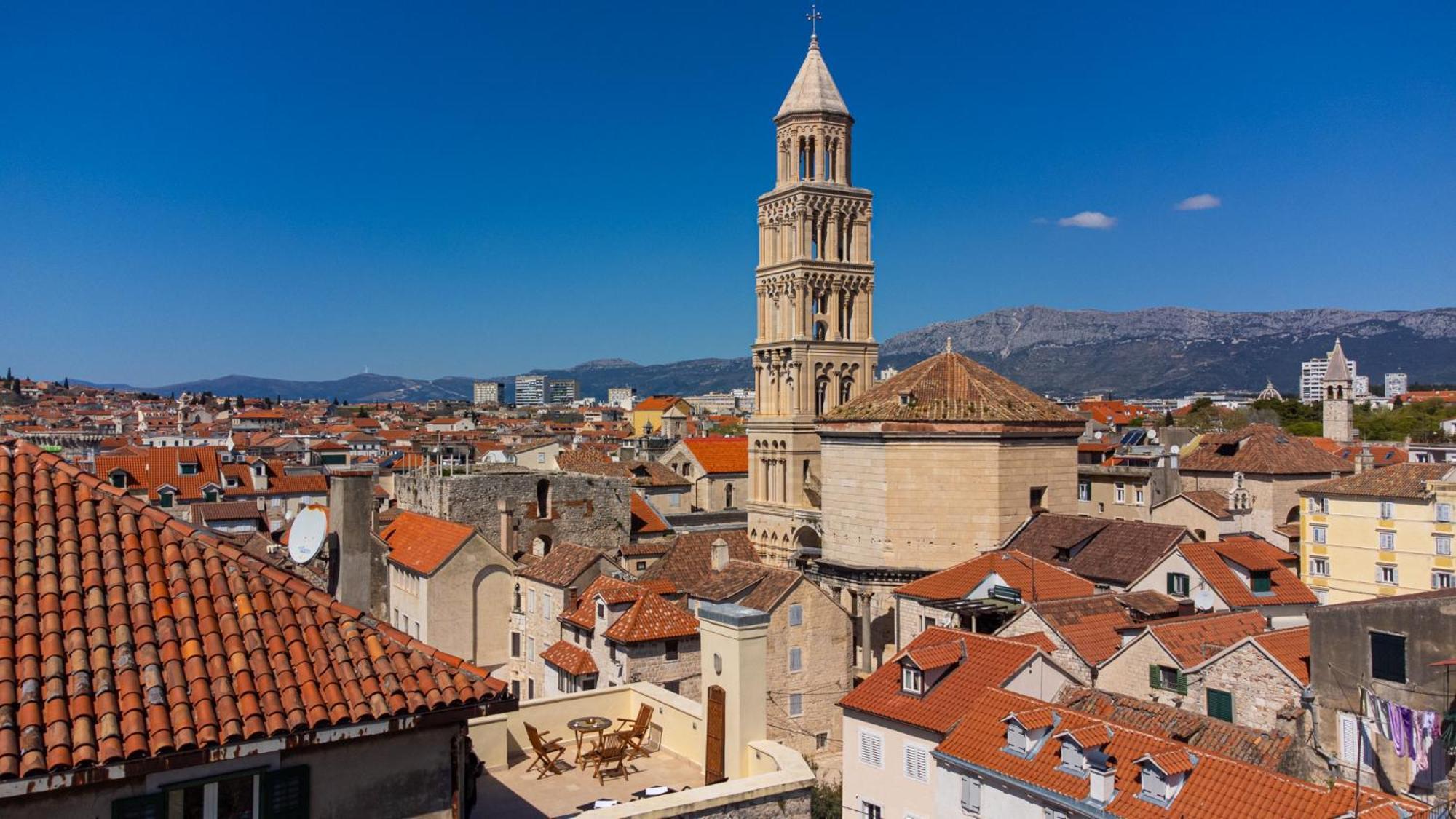 Terazza Grande In Diocletian Tower Apartment Split Ngoại thất bức ảnh