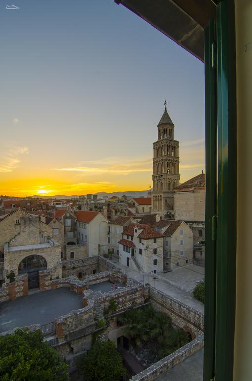 Terazza Grande In Diocletian Tower Apartment Split Ngoại thất bức ảnh