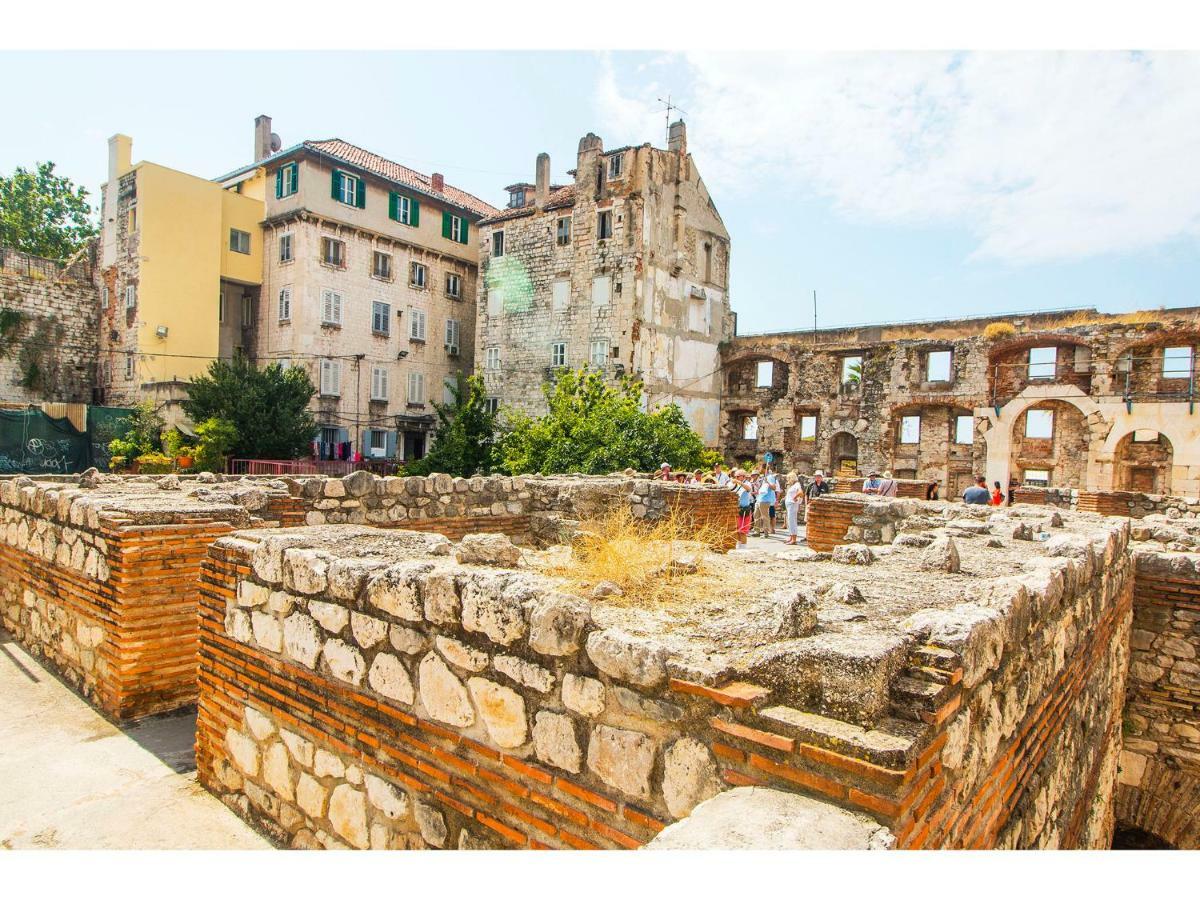Terazza Grande In Diocletian Tower Apartment Split Ngoại thất bức ảnh