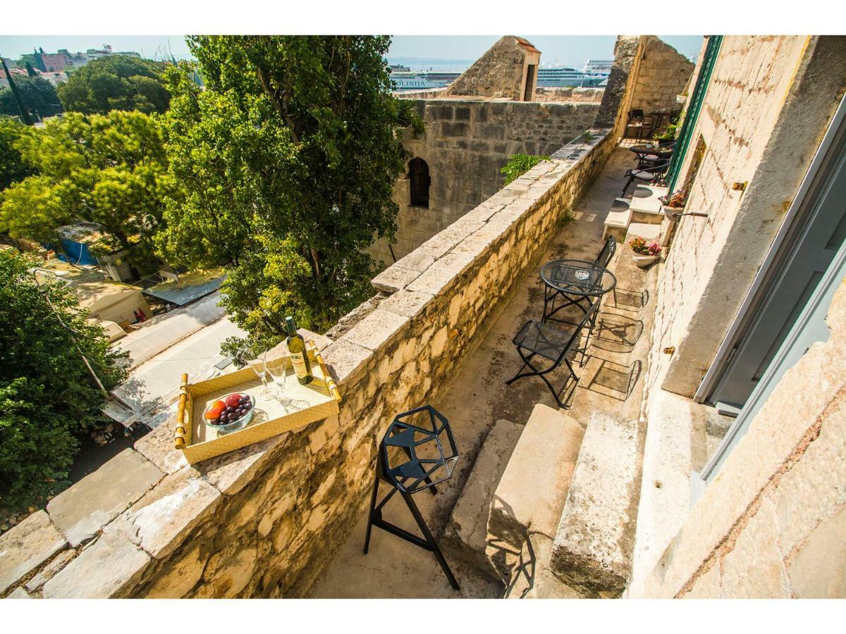 Terazza Grande In Diocletian Tower Apartment Split Ngoại thất bức ảnh